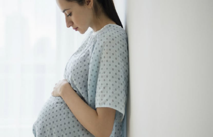Si estás embarazada deben atenderte en cualquier hospital