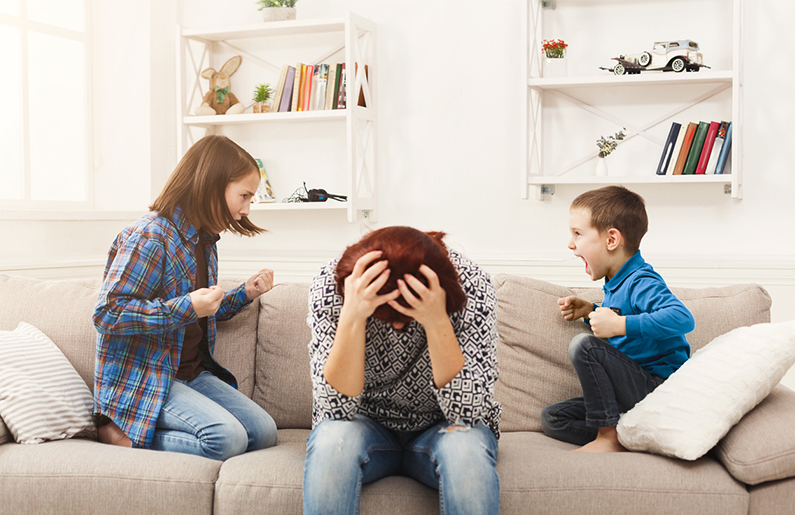 ¿Cómo lidiar con la rivalidad y celos entre hermanos?