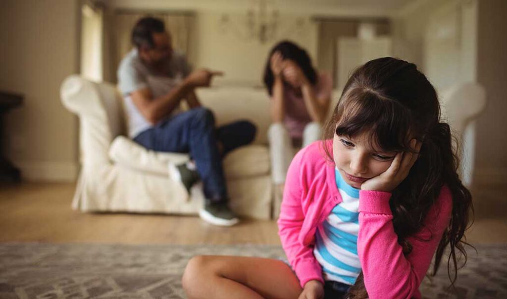 Aprende a pelear en pareja sin lastimar a tus hijos
