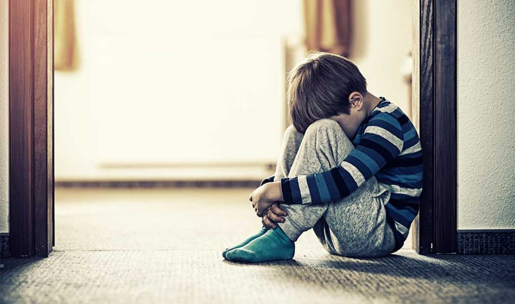 ¿Cómo saber si tu hijo sufrió abuso sexual y qué hacer para ayudarlo si fue víctima?